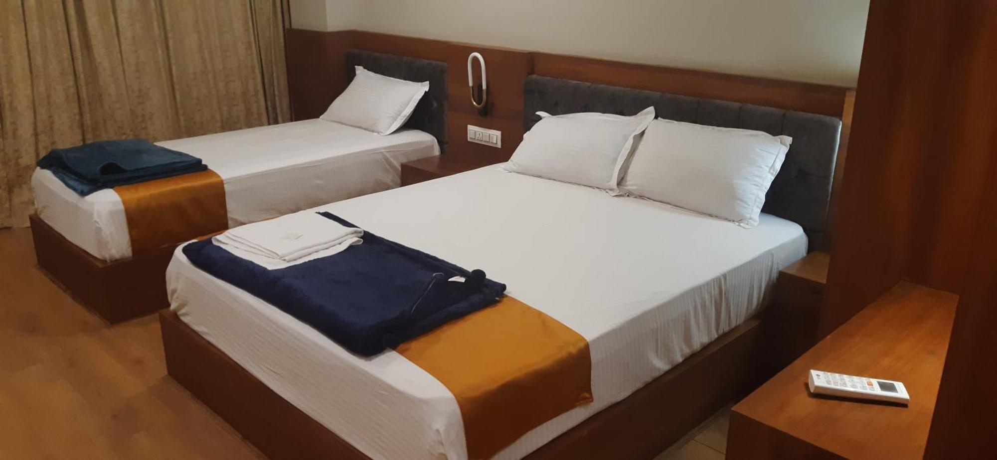 Astro Marine Hospitality Pvt Ltd Otel Kochi Dış mekan fotoğraf